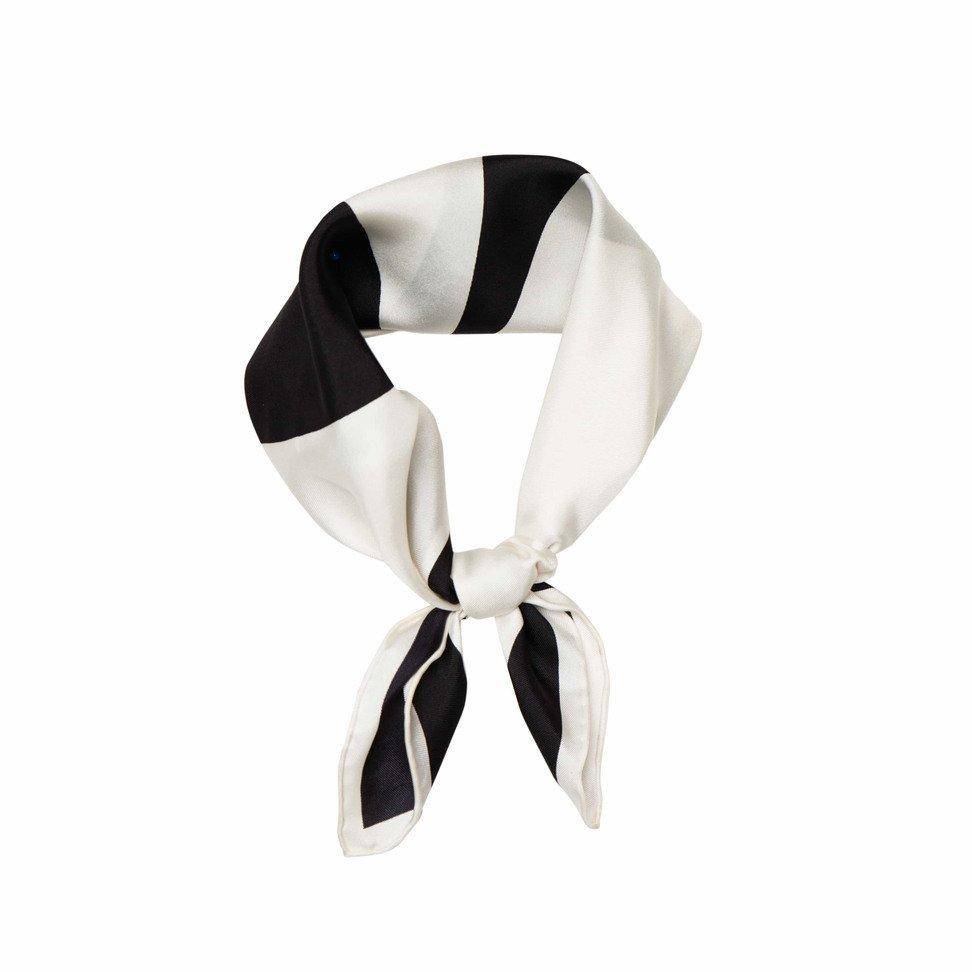 SIGNATURE SILK SCARF - BLACK & WHITE